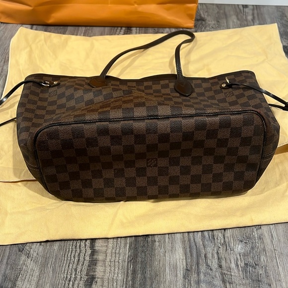 Louis Vuitton Neverfull MM Damier Ebene Tote Shoulder Bag Handbag - Picture 12 of 16